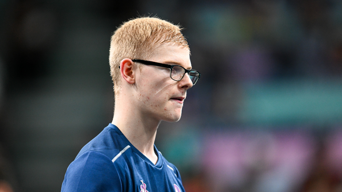 Tennis de table JO 2024 Félix Lebrun terrassé par Fan Zhendong en demi-finales