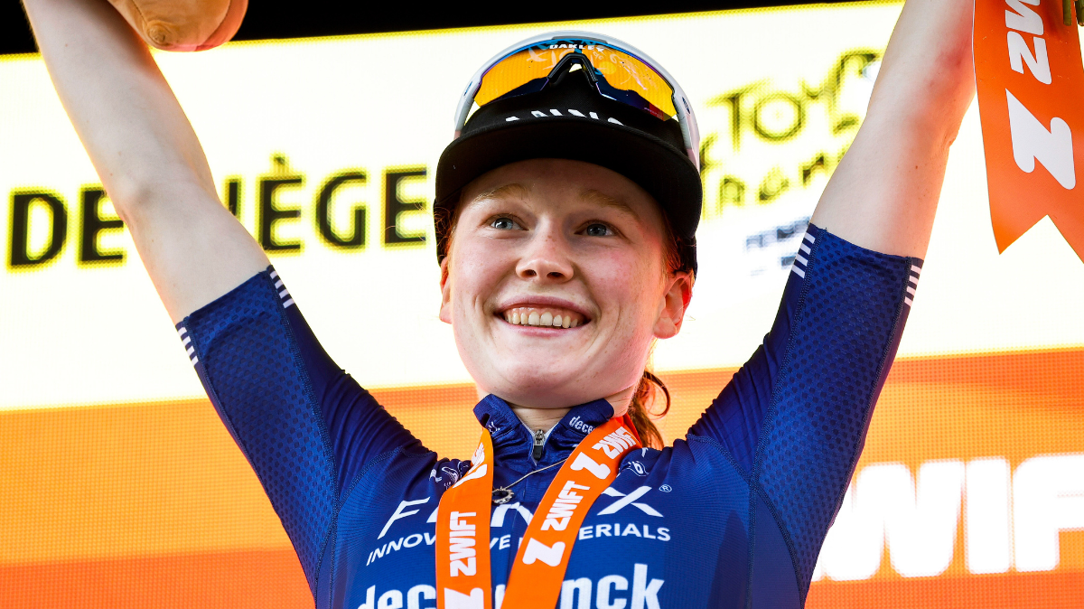 Tour de France Femmes 2024 Puck Pieterse remporte la 4e étape