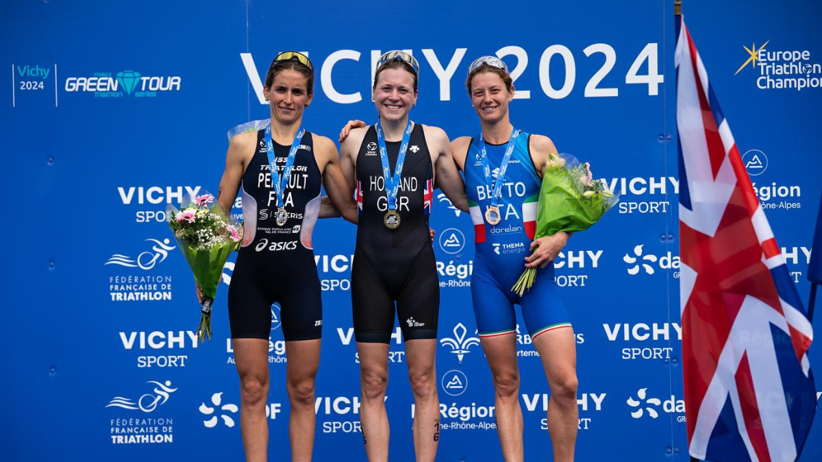 Triathlon Championnats d'Europe Léonie Périault en argent