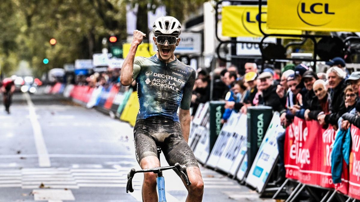 Paris Tours Espoirs 2024 Antoine L'Hôte s'impose en solitaire !