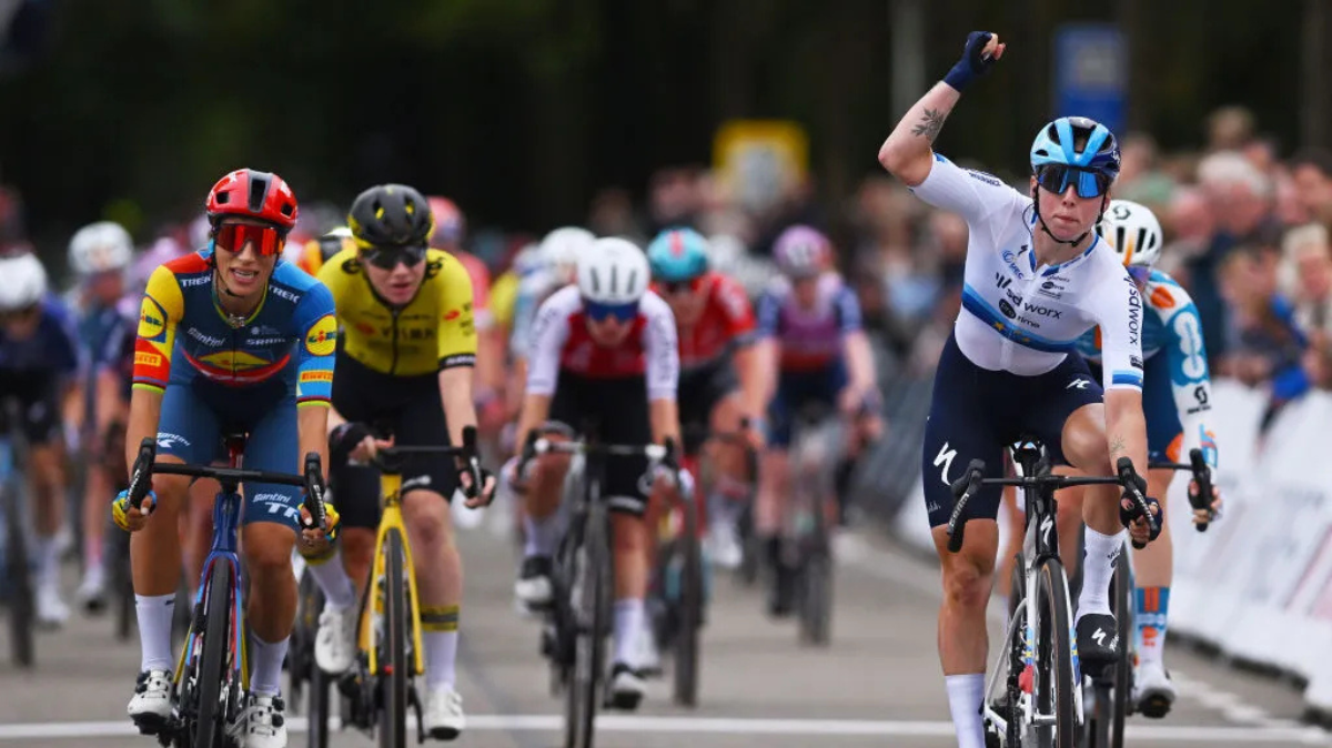 Simac Ladies Tour 2024 Lorena Wiebes remporte la 2e étape au sprint