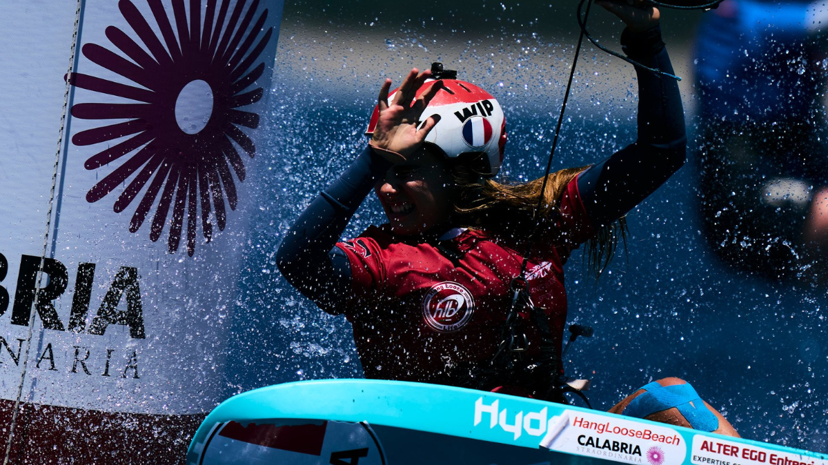 Voile Lysa Caval championne d'Europe juniors de Formula Kite !