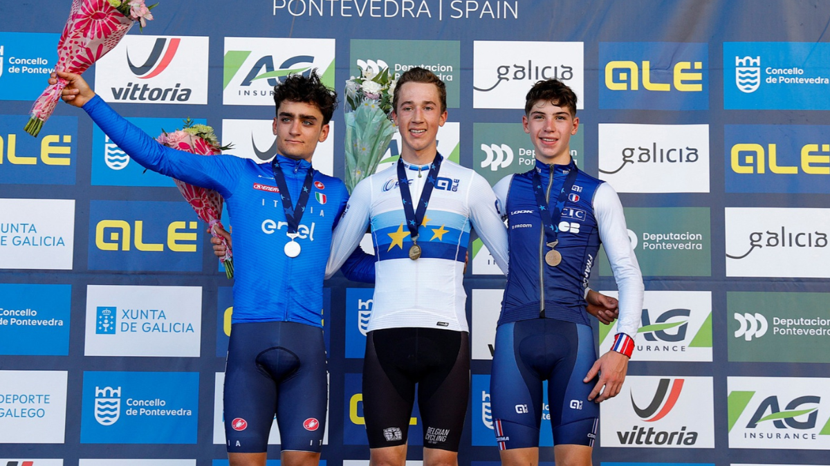 Cyclo-cross Jente Michels champion d'Europe U23, Aubin Sparfel en bronze