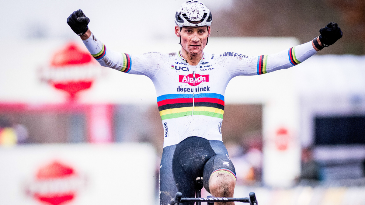 Exact Cross Loenhout Mathieu van der Poel maîtrise les débats