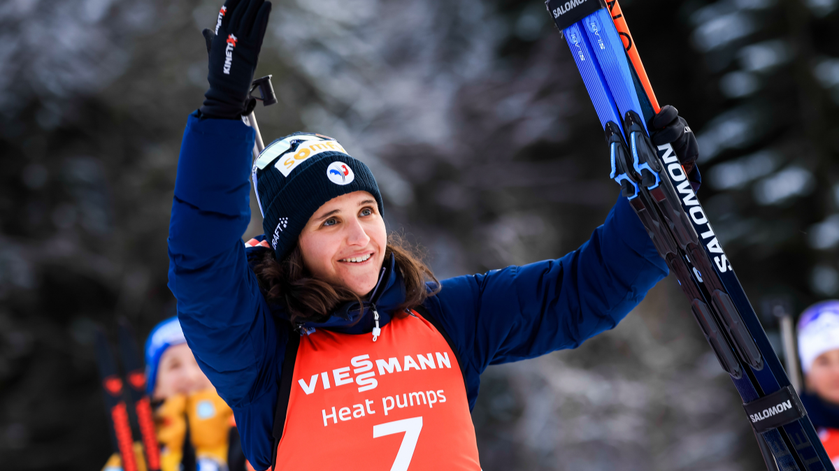 Poursuite femmes Grand-Bornand Julia Simon deuxième, Franziska Preuss impériale (1)