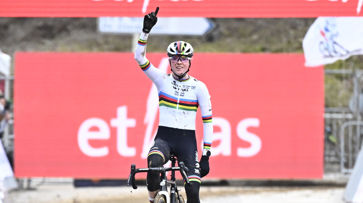 Cyclo-cross Besançon 2024 : Fem van Empel seule au monde, Célia Gery neuvième