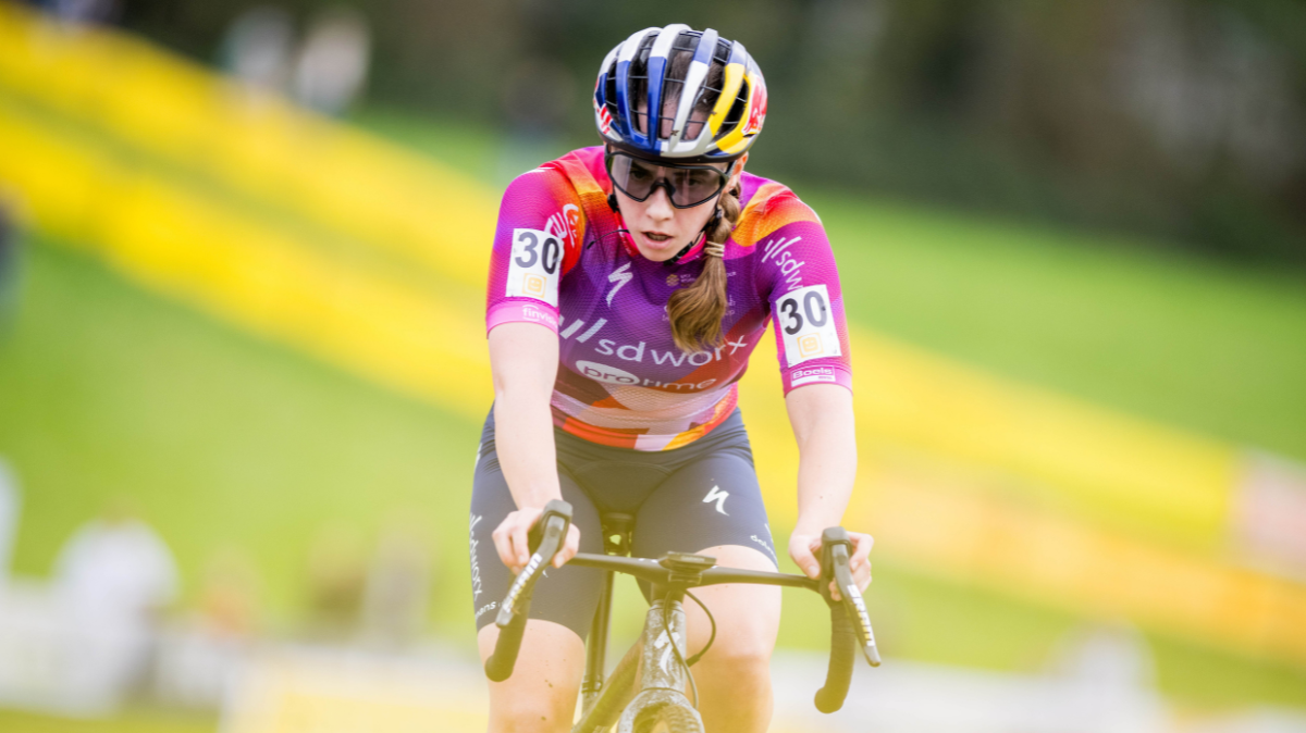 Cyclo-cross Maasmechelen 2025 Kata Blanka Vas s'impose au bout du suspense
