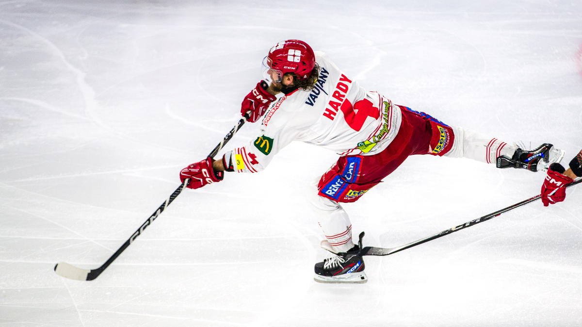 Hockey Continental Cup 2025 : Grenoble renverse Katowice aux tirs au but, et s'offre une finale dimanche