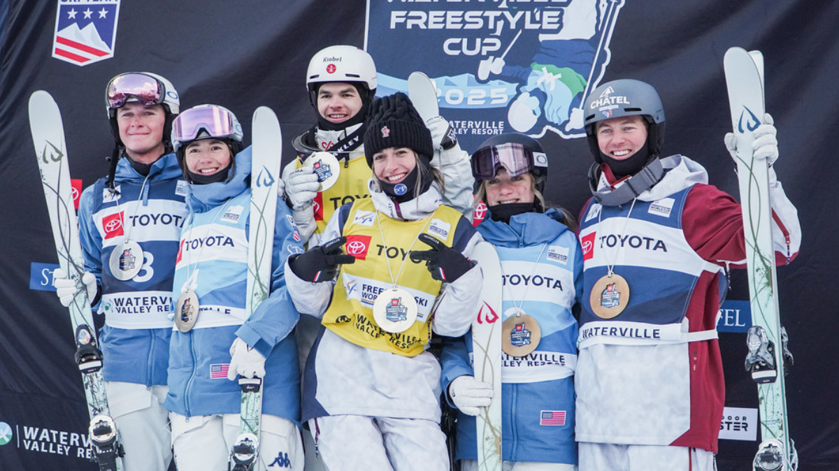 Ski de bosses Waterville Perrine Laffont s'impose d'un souffle, Benjamin Cavet sur le podium