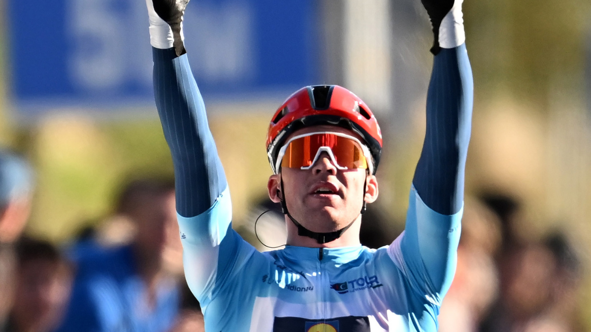 Tour de La Provence 2025 Mads Pedersen fait coup double sur la 2ème étape
