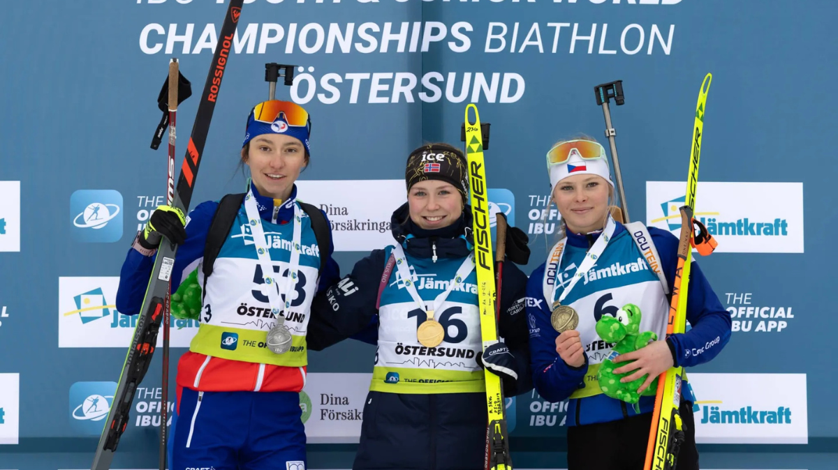 Biathlon Mondiaux JeunesJuniors 2025 Louise Roguet vice-championne du monde du sprint jeunes