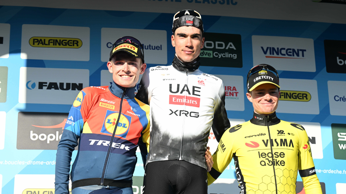 Faun Drôme Classic 2025 Victoire de Juan Ayuso en solitaire