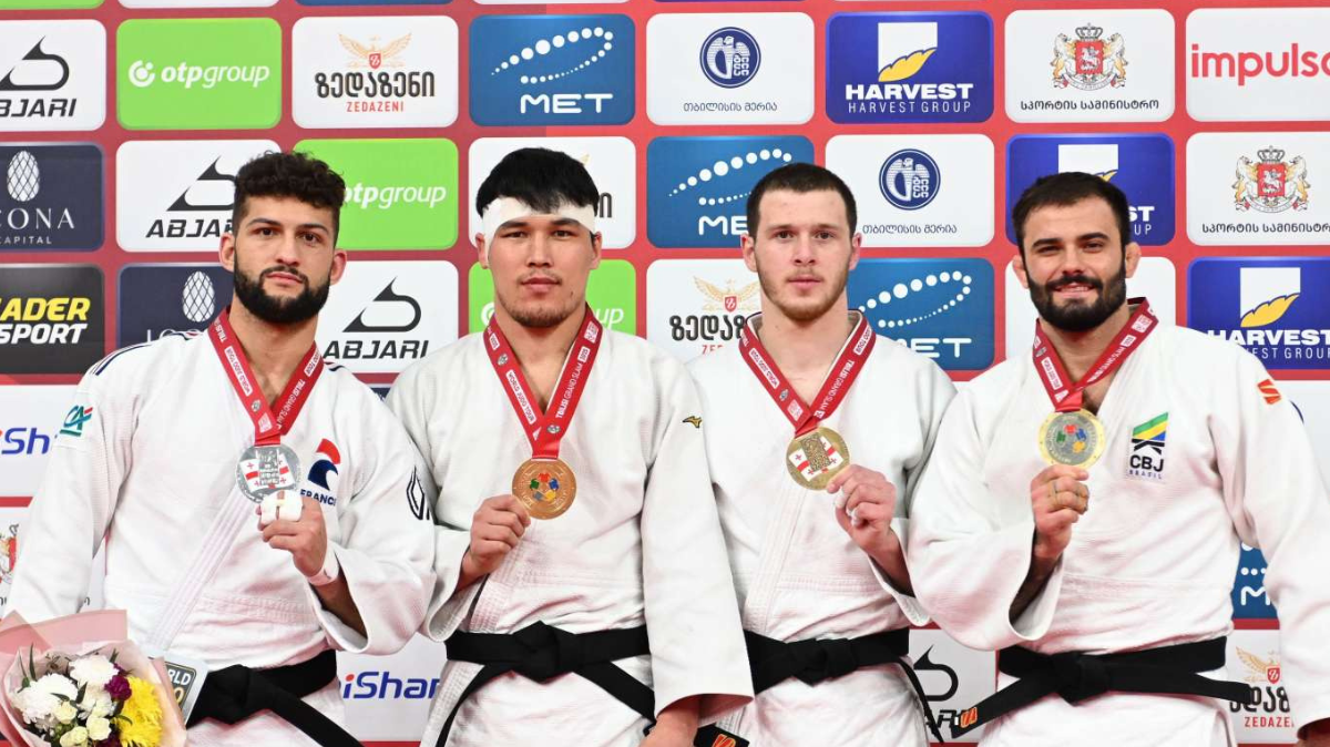 Grand Slam de Tbilissi 2025 Alexis Mathieu (-90 kg) en argent, Fanny-Estelle Posvite (-78 kg) en bronze