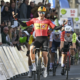 La Roue Tourangelle 2025 Erlend Blikra écrase le sprint final à Tours