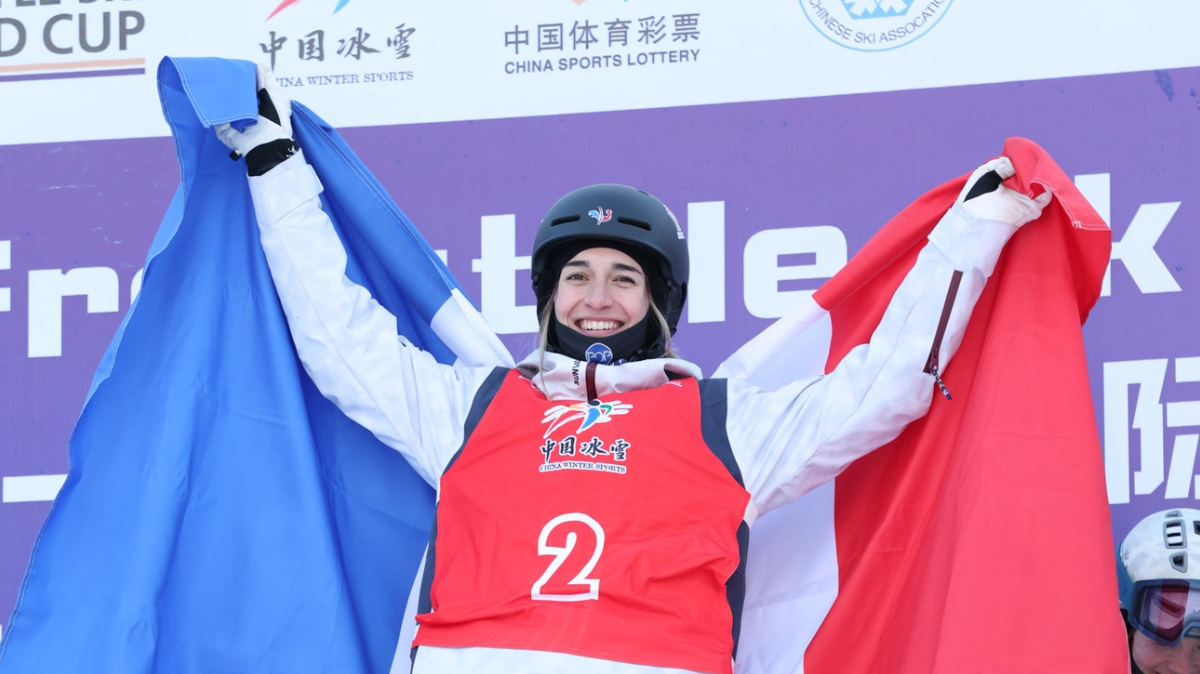 Ski de bosses Livigno : Perrine Laffont 2ème du single, le petit globe pour Jaelin Kauf