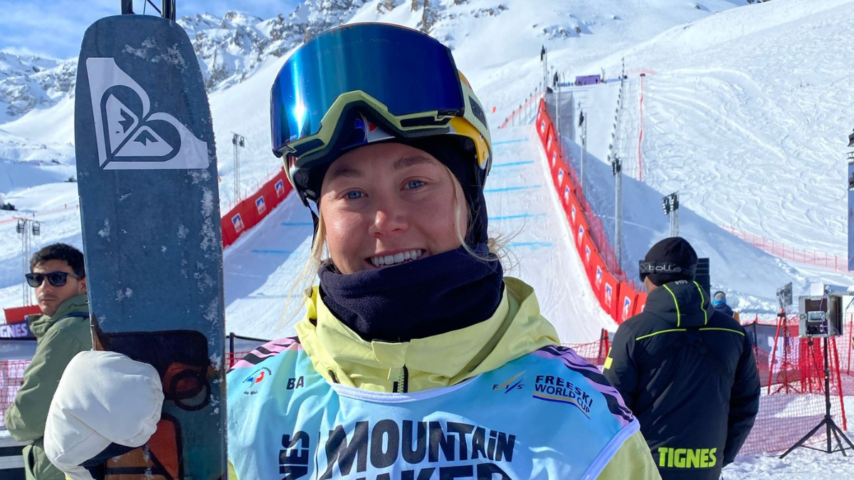 Ski freestyle Tignes : Une grosse chute entache la belle 2ème place de Tess Ledeux en big air