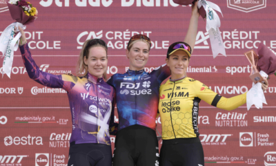 Strade Bianche Femmes 2025 Demi Vollering triomphe à Sienne, Pauline Ferrand-Prévot sur le podium