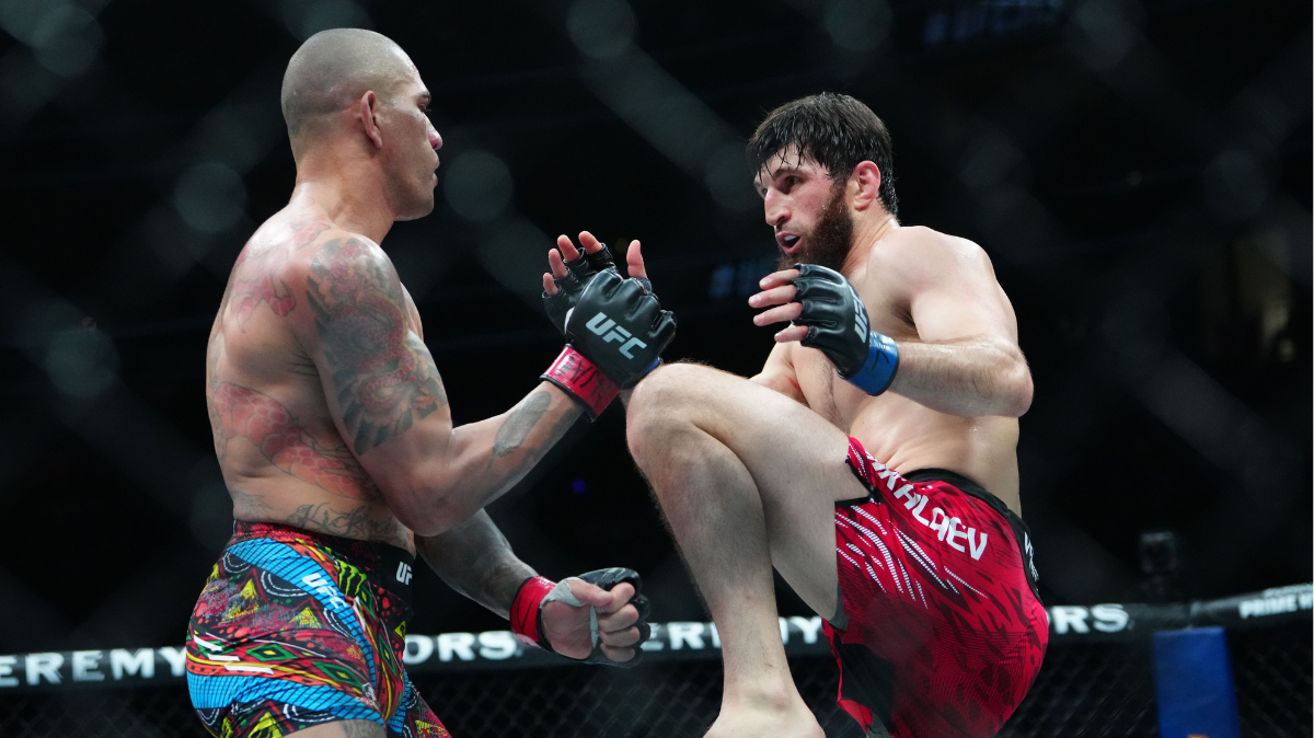 [Vidéo] Le résumé de la prise de pouvoir de Magomed Ankalaev sur Alex Pereira à l'UFC 313