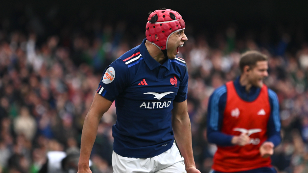 XV de France : Cros, Lucu, Bielle-Biarrey, les notes des Bleus face à l'Irlande