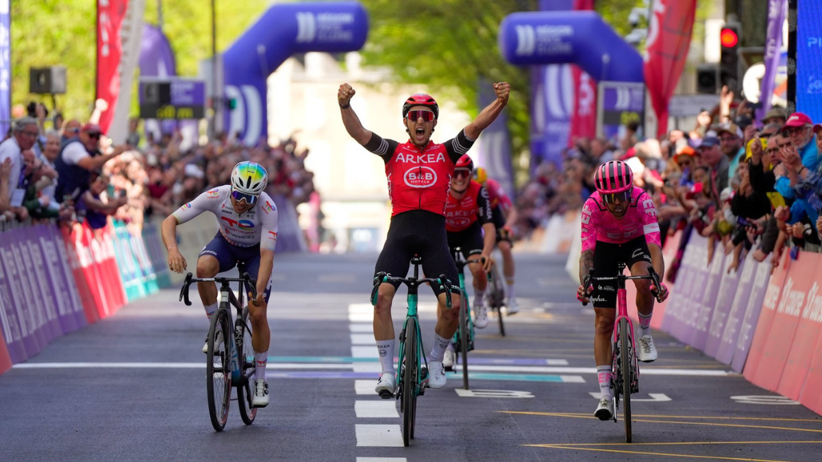 Région Pays de la Loire Tour 2025 La 4ème étape et le général pour Kévin Vauquelin !