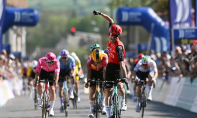 Région Pays de la Loire Tour 2025 Victor Guernalec résiste et s'impose sur la 2ème étape (1)