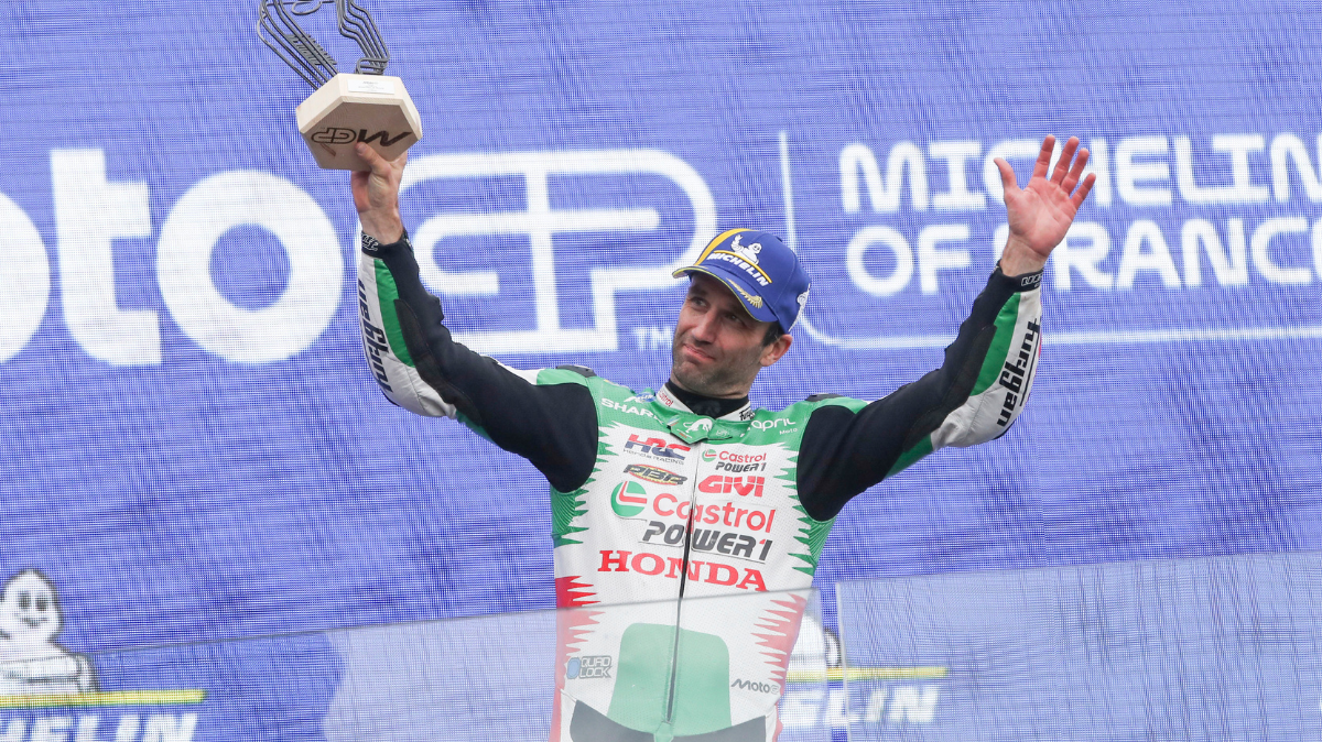 MotoGP France 2025 Johann Zarco crée l'exploit et remporte le Grand Prix au Mans !