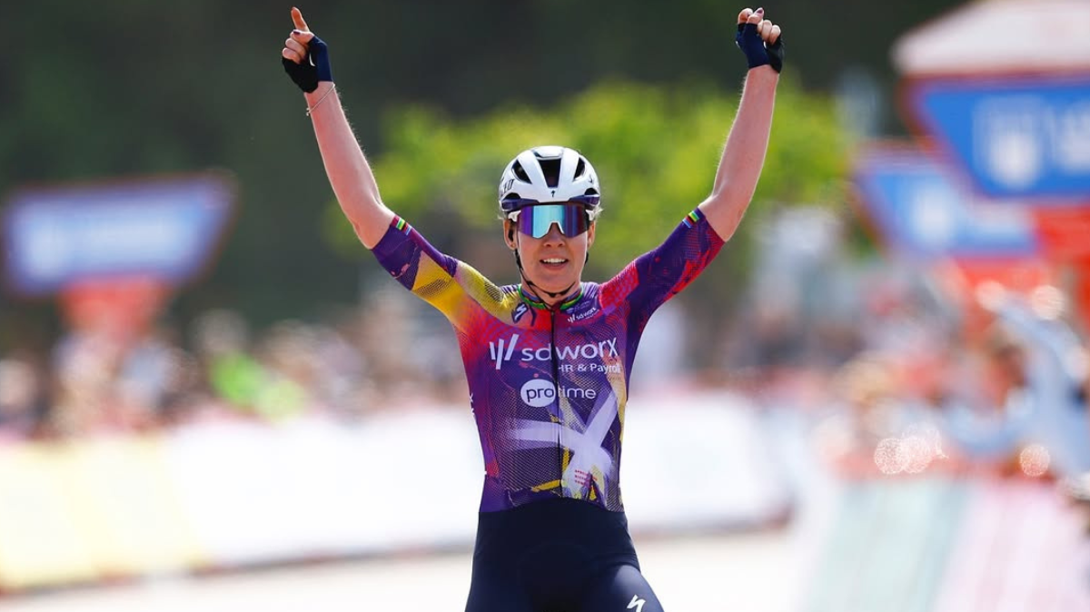 Vuelta féminine 2025 Anna van der Breggen retrouve la victoire sur la 4ème étape