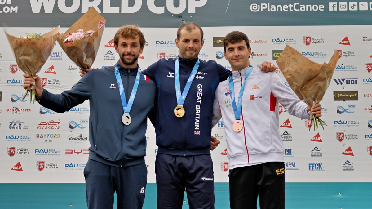 Coupe du monde de canoë-kayak slalom 2025 Angèle Hug et Yoann Senechault sur le podium en canoë à Pau