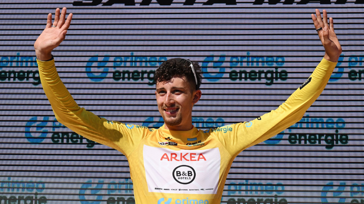 Tour de Suisse 2025 Oscar Onley remporte la 5ème étape, Kévin Vauquelin en jaune !