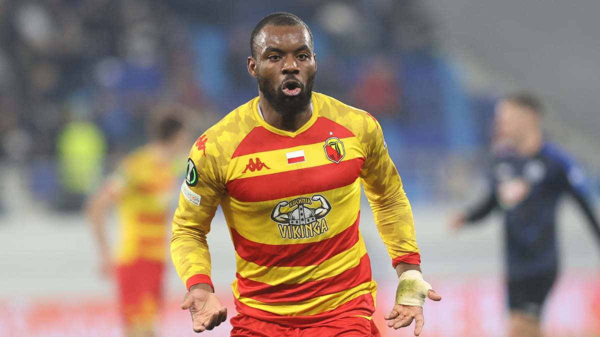 Transferts : 4 clubs de Ligue 1 veulent recruter Afimico Pululu