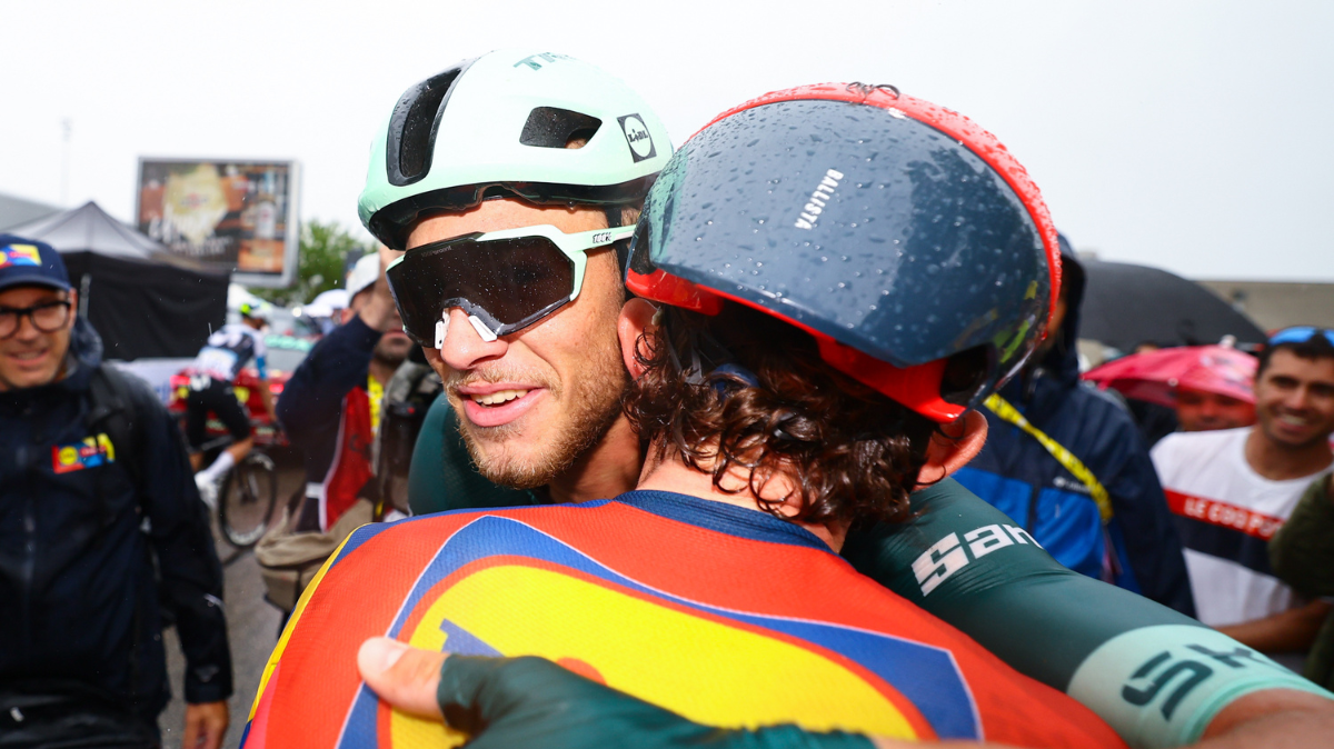 17ème étape Tour de France 2025 Jonathan Milan s'impose à Valence (1)