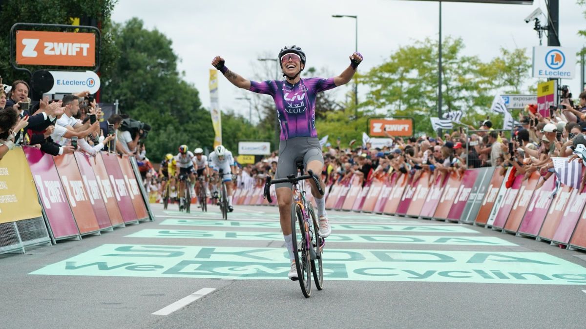 2ème étape Tour de France Femmes 2025 Mavi Garcia s'impose à Quimper (1)
