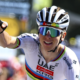 7ème étape Tour de France 2025 Tadej Pogacar double la mise à Mûr-de-Bretagne (1)