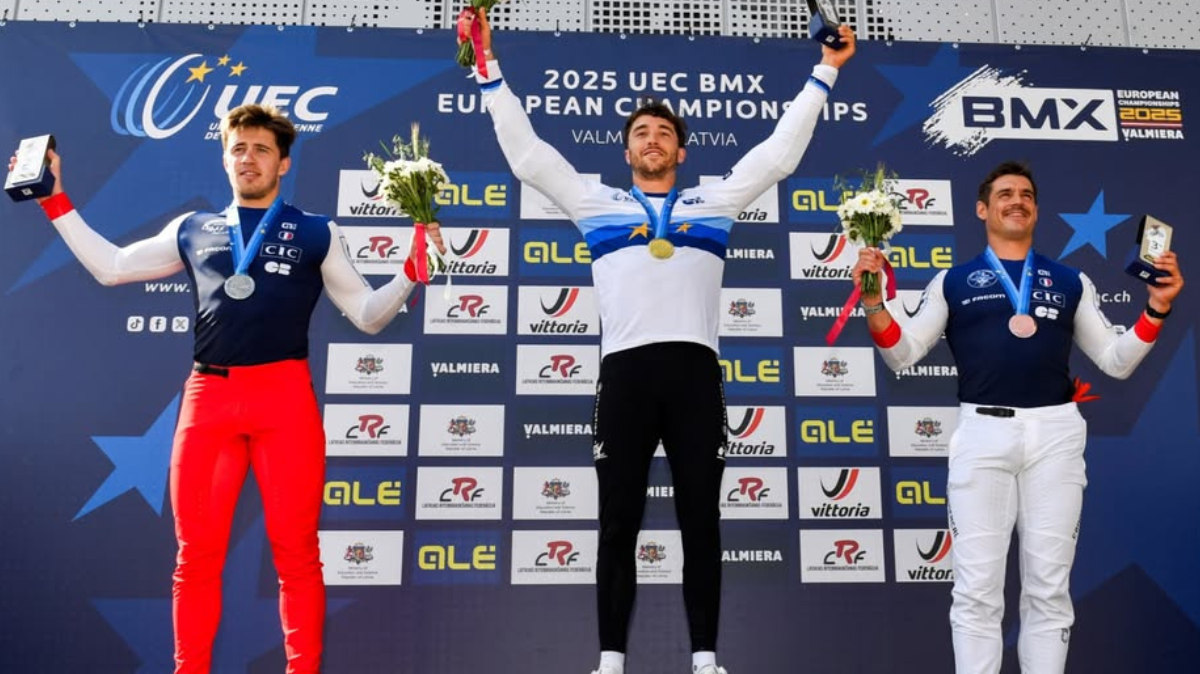 BMX Racing Léonie Burgel et Mathis Ragot Richard champions d'Europe, triplé sur la finale hommes !