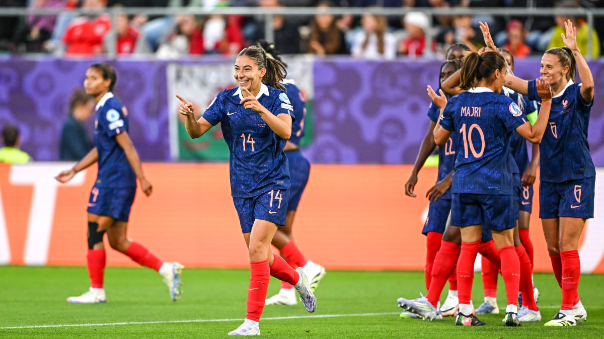 Euro féminin de football 2025 Les Bleues se rapprochent des quarts de finale