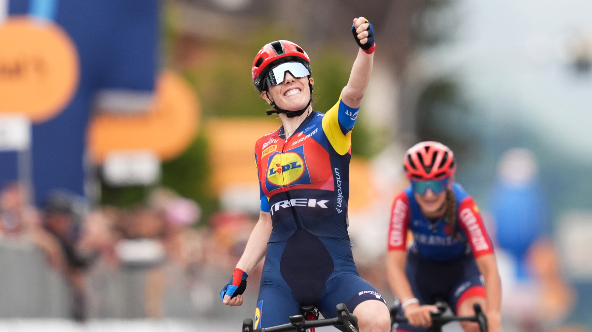 Tour d’Italie femmes 2025 Anna Henderson frustre Dilyxine Miermont sur la 2ème étape et fait coup double