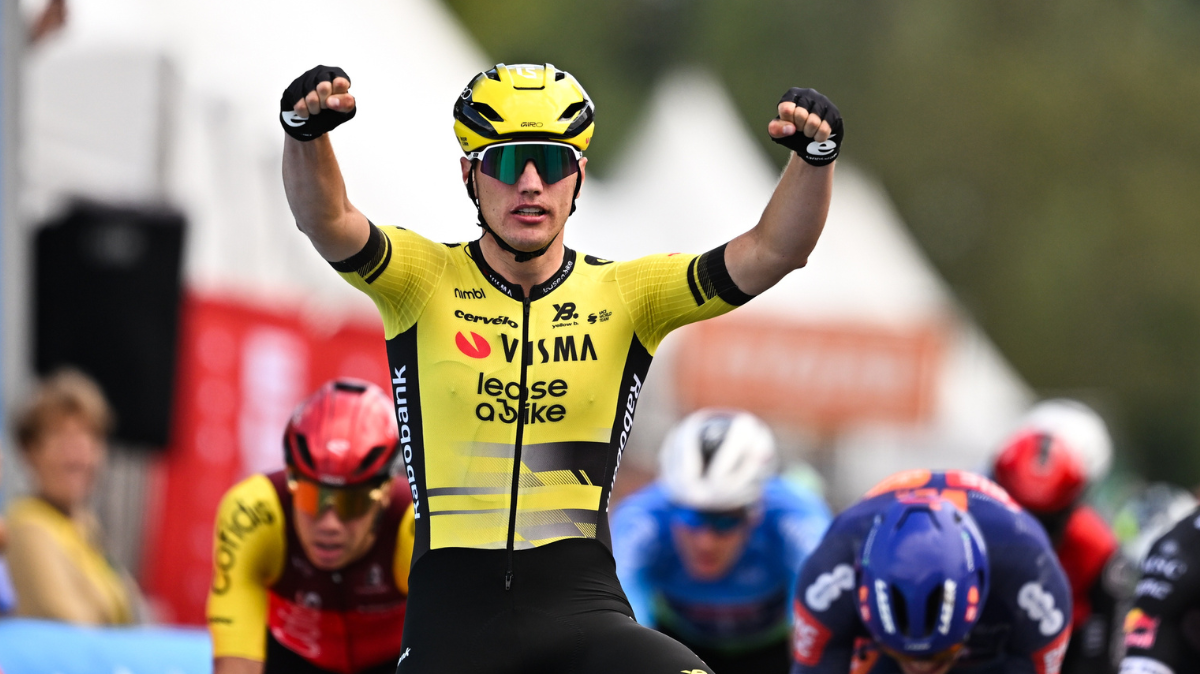 Renewi Tour 2025 Olav Kooij remporte la deuxième étape au sprint