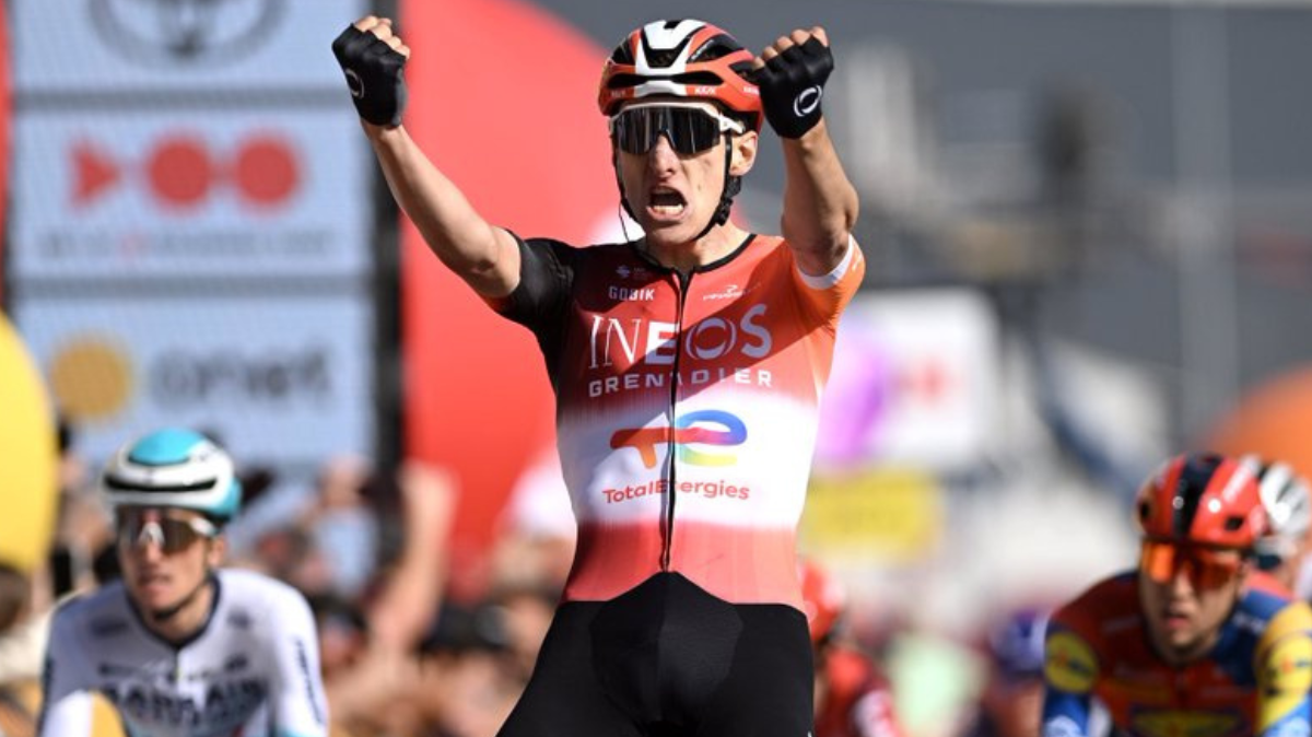 Tour de Pologne 2025 Ben Turner remporte la 3ème étape marquée par une grosse chute