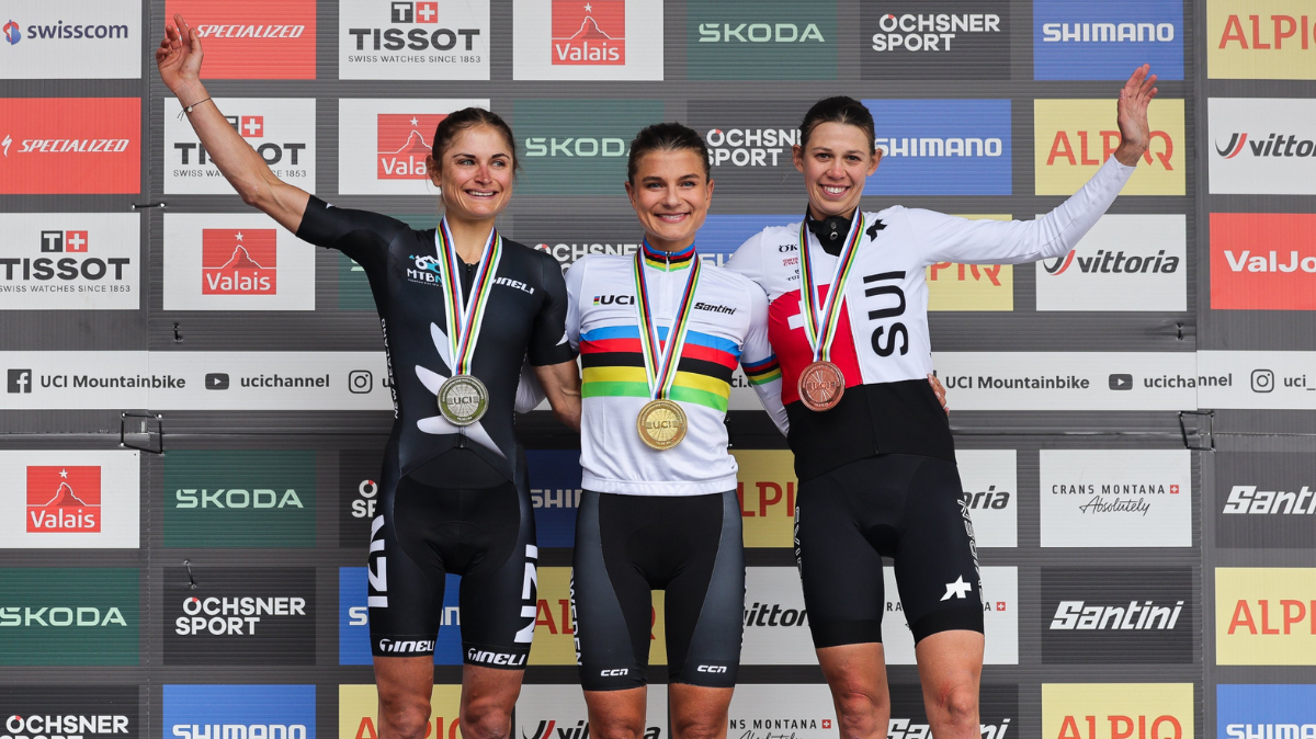 Championnats du monde de VTT 2025 Jenny Rissveds remporte le XCO et s'offre un premier titre mondial
