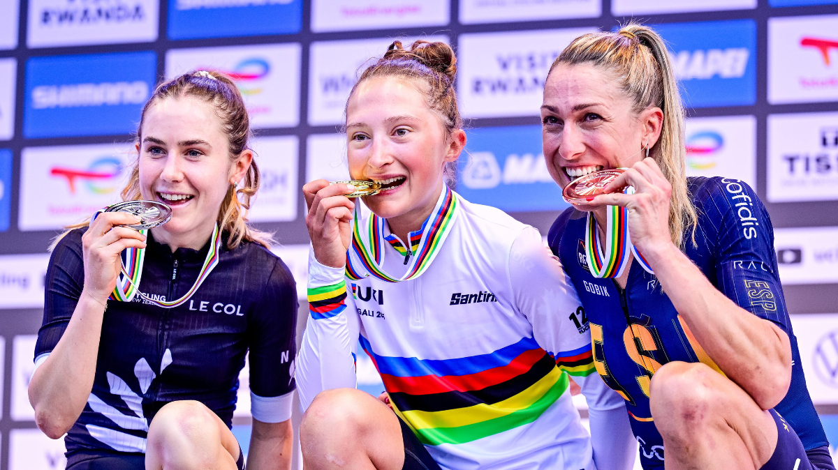 La sensation Magdeleine Vallieres, sacrée championne du monde de la course en ligne élites féminine à Kigali (1)