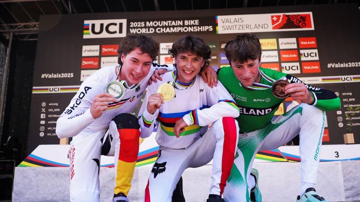 VTT Championnats du monde 2025 Jackson Goldstone sacré en descente, zéro pointé pour les Bleus