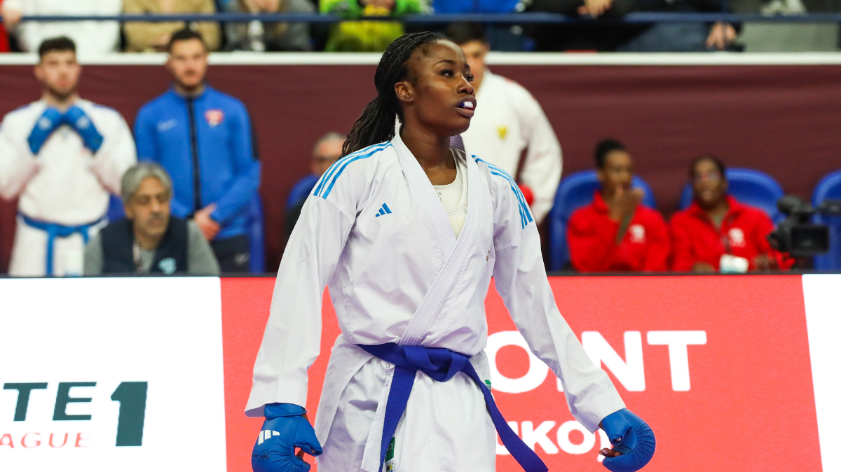 Le phénomène Thalya Sombé a frappé aux Mondiaux de karaté : premier titre mondial à 22 ans pour la Française !