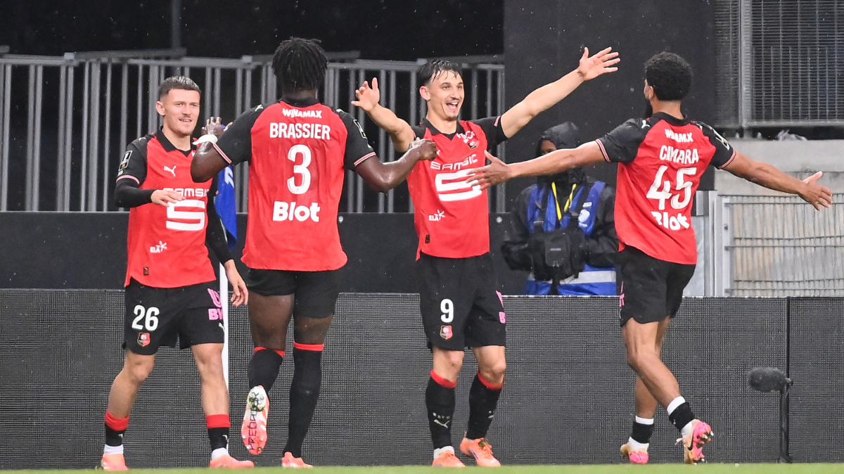 Ligue 1 20252026 Un triplé pour Lepaul, Nice craque à la dernière seconde, les tops et flops de la 11ème journée