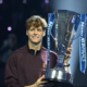 Masters ATP Finals 2025 Jannik Sinner fait plier Carlos Alcaraz en finale