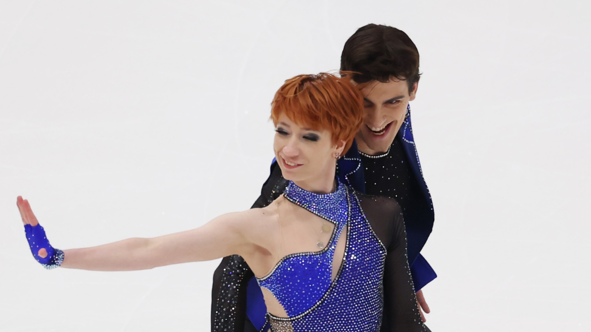 Skate America 2025 Evgeniia Lopareva et Geoffrey Brissaud sur le podium