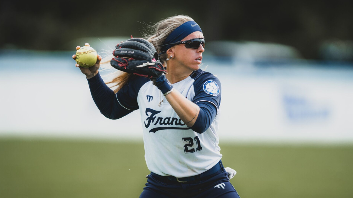 Une Française va vivre le rêve américain Mélissa Mayeux intègre la Women's Pro Baseball League