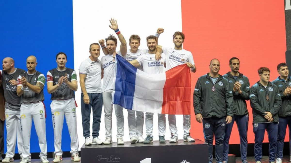 Les Bleus de la pelote basque cartonnent en Ligue des Nations : 4 médailles, dont 2 en or