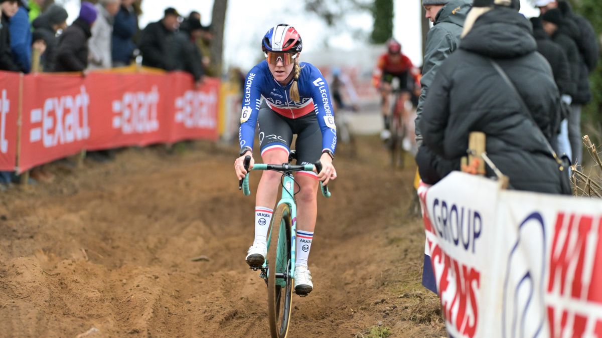 Troisième podium de la saison pour Amandine Fouquenet à Gavere, Lucinda Brand s’impose en patronne