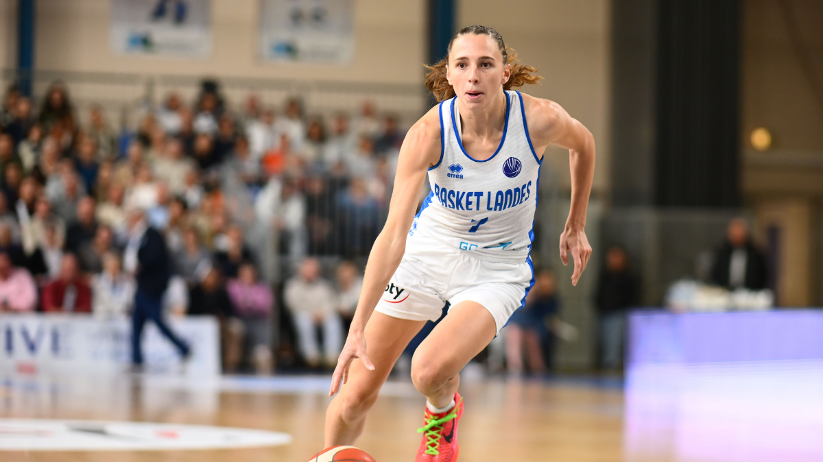 Basket Landes déroule contre le DVTK Huntherm en EuroLigue