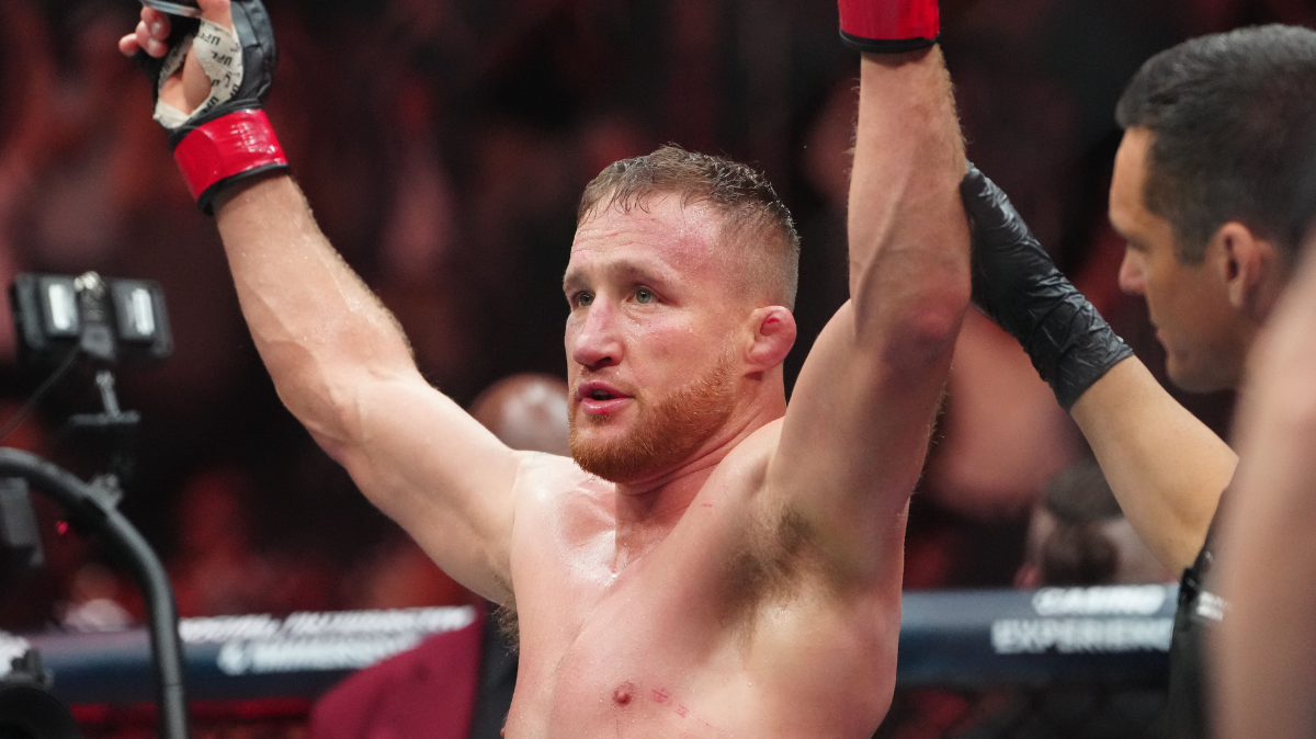 Justin Gaethje décroche de nouveau la ceinture intérimaire des poids légers face à Paddy Pimblett à l'UFC 324